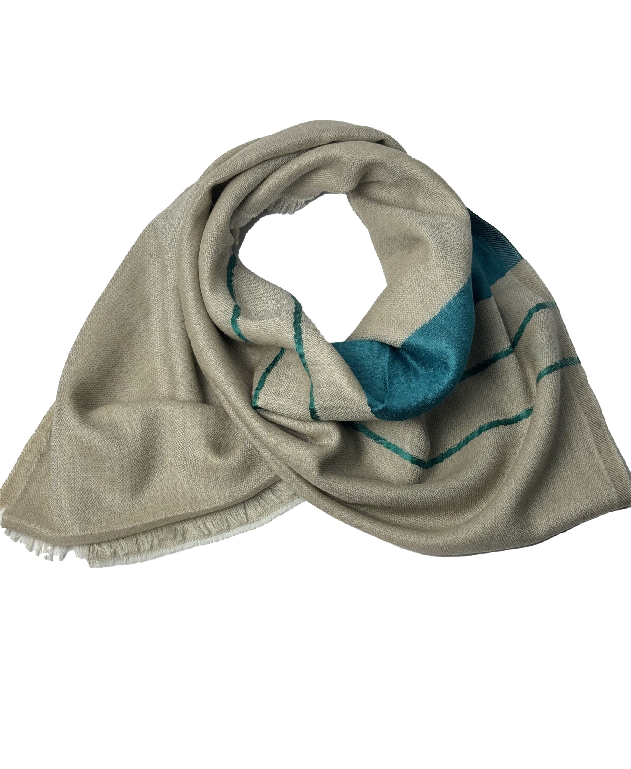 Semi Pashmina Beige lined silk detail - Image 3